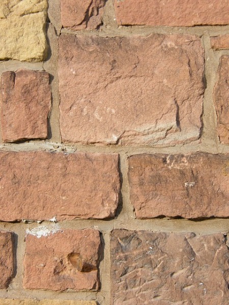 brick-wall-259946_640